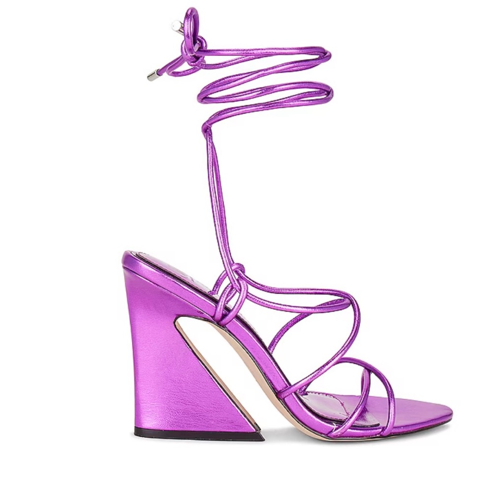 JLO Strappy Sandal in Grape size 9 in Box worn twice